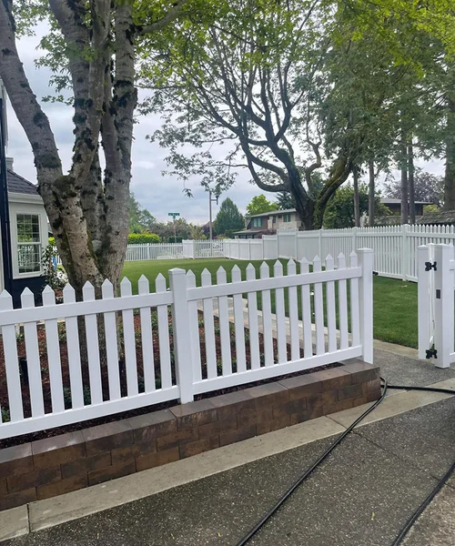 Vinyl Fence in Covington 